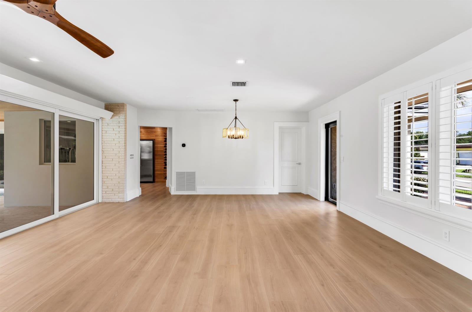 1278 SW 5TH Street — photo 4