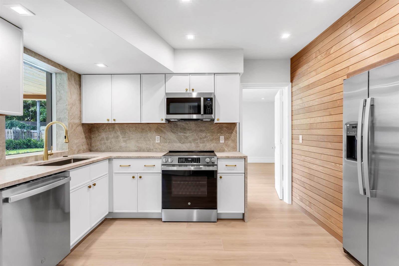 1278 SW 5TH Street — photo 8