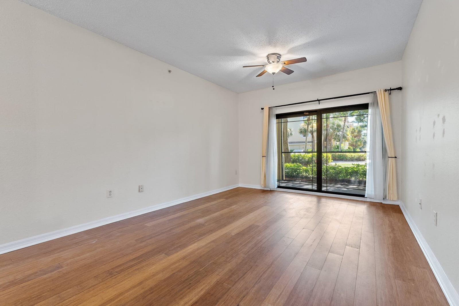 3020 ALCAZAR Place 106, Palm Beach Gardens, FL 33410