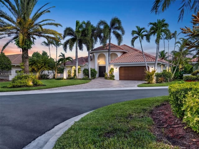 719 Crystal Court, Weston, FL 33326