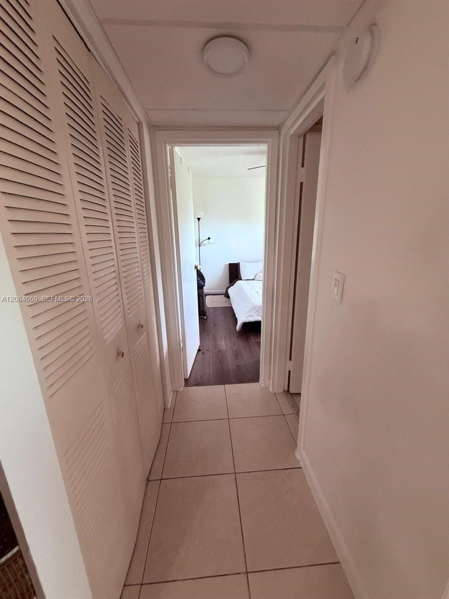 1055 Country Club Drive 402 — photo 9
