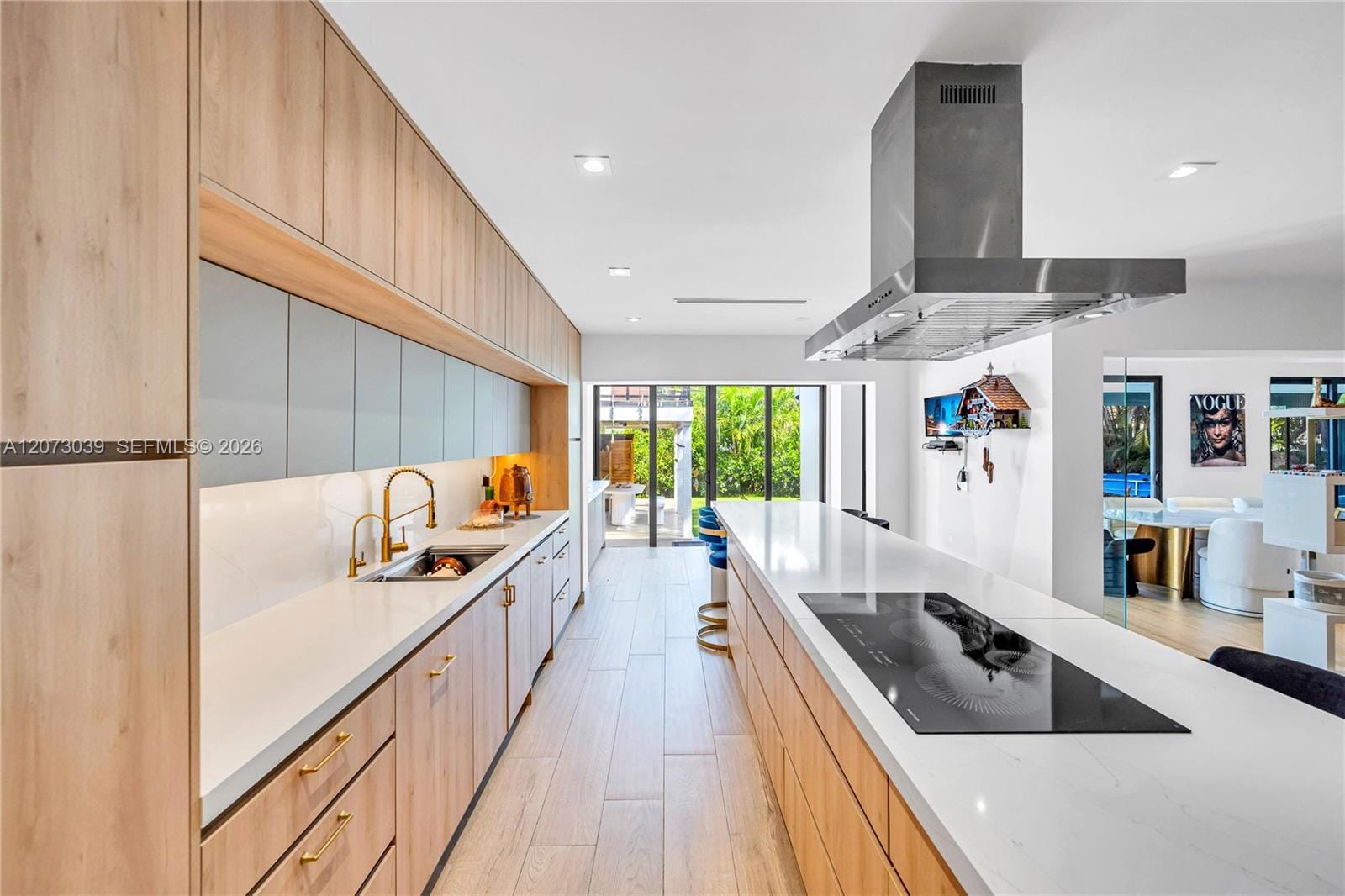 835 NE 120th Street — photo 10