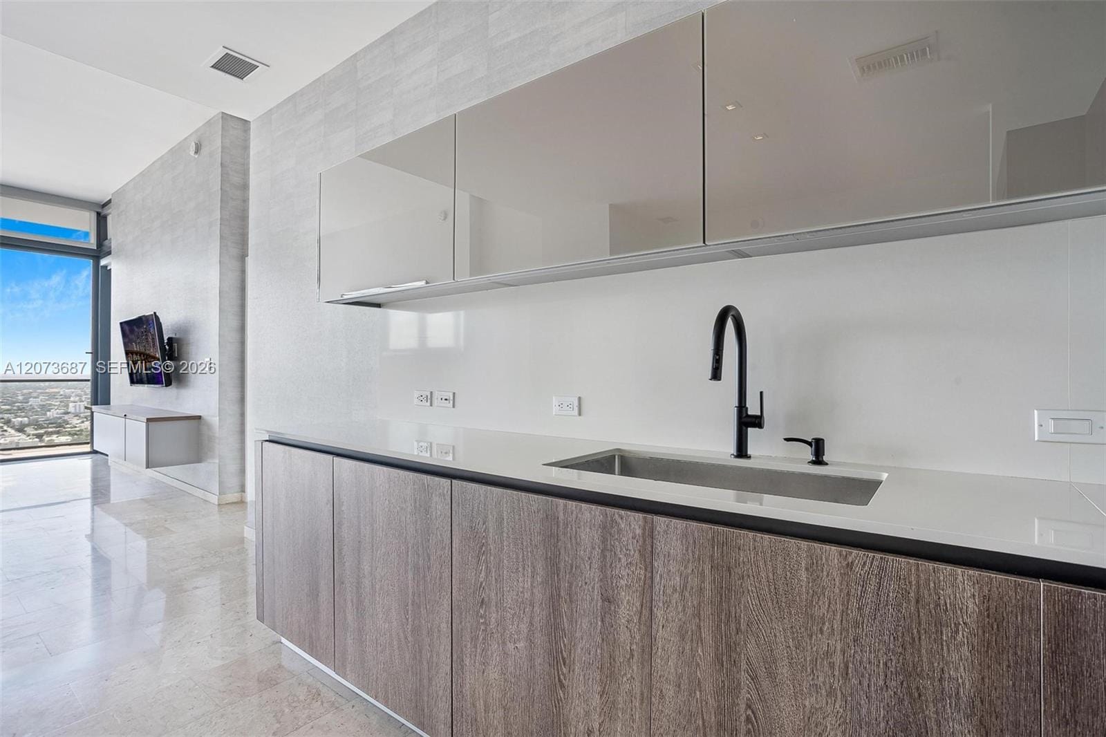 88 SW 7th Street 4004 — photo 12