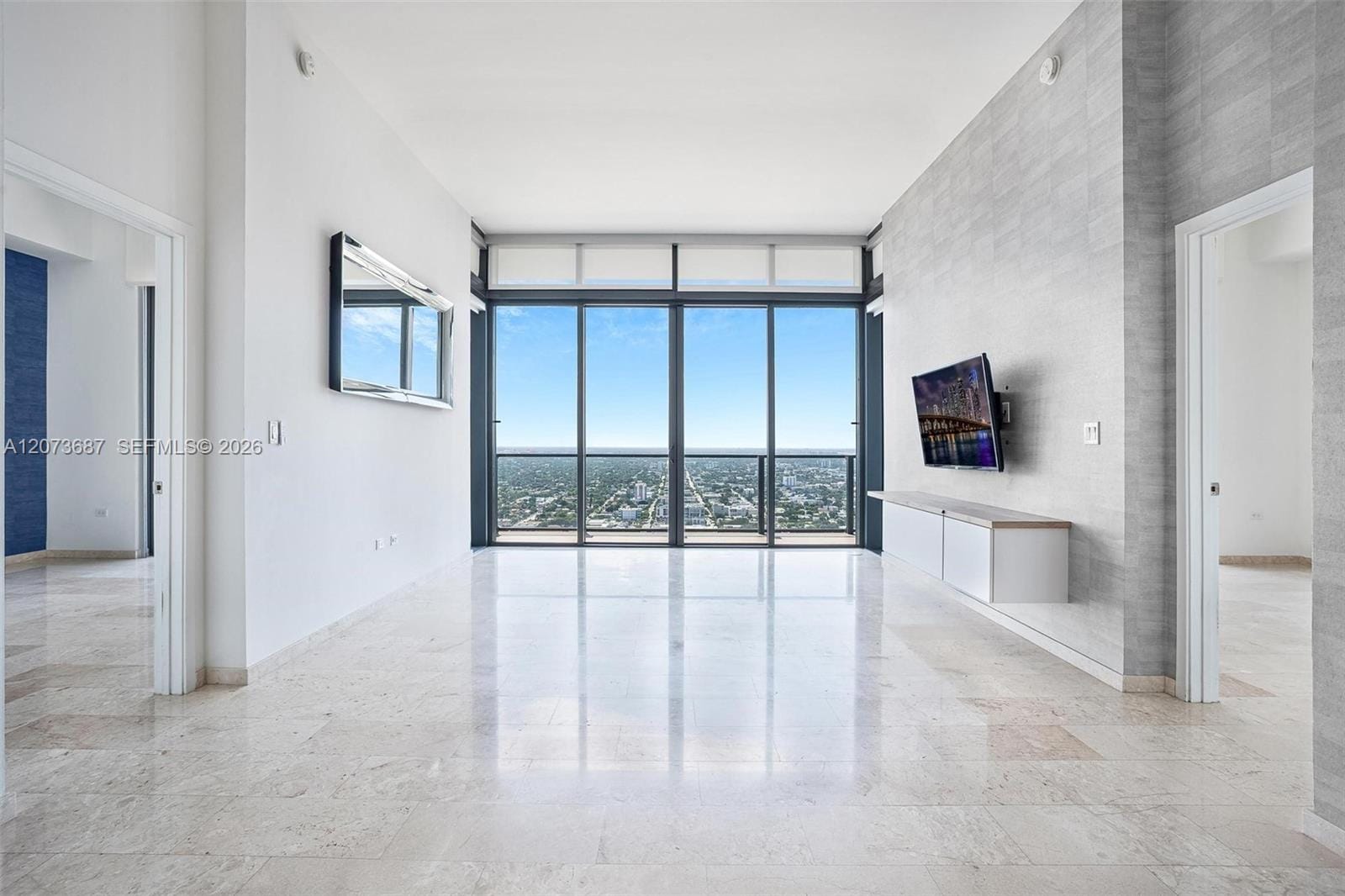 88 SW 7th Street 4004, Miami, FL 33130 photo 14