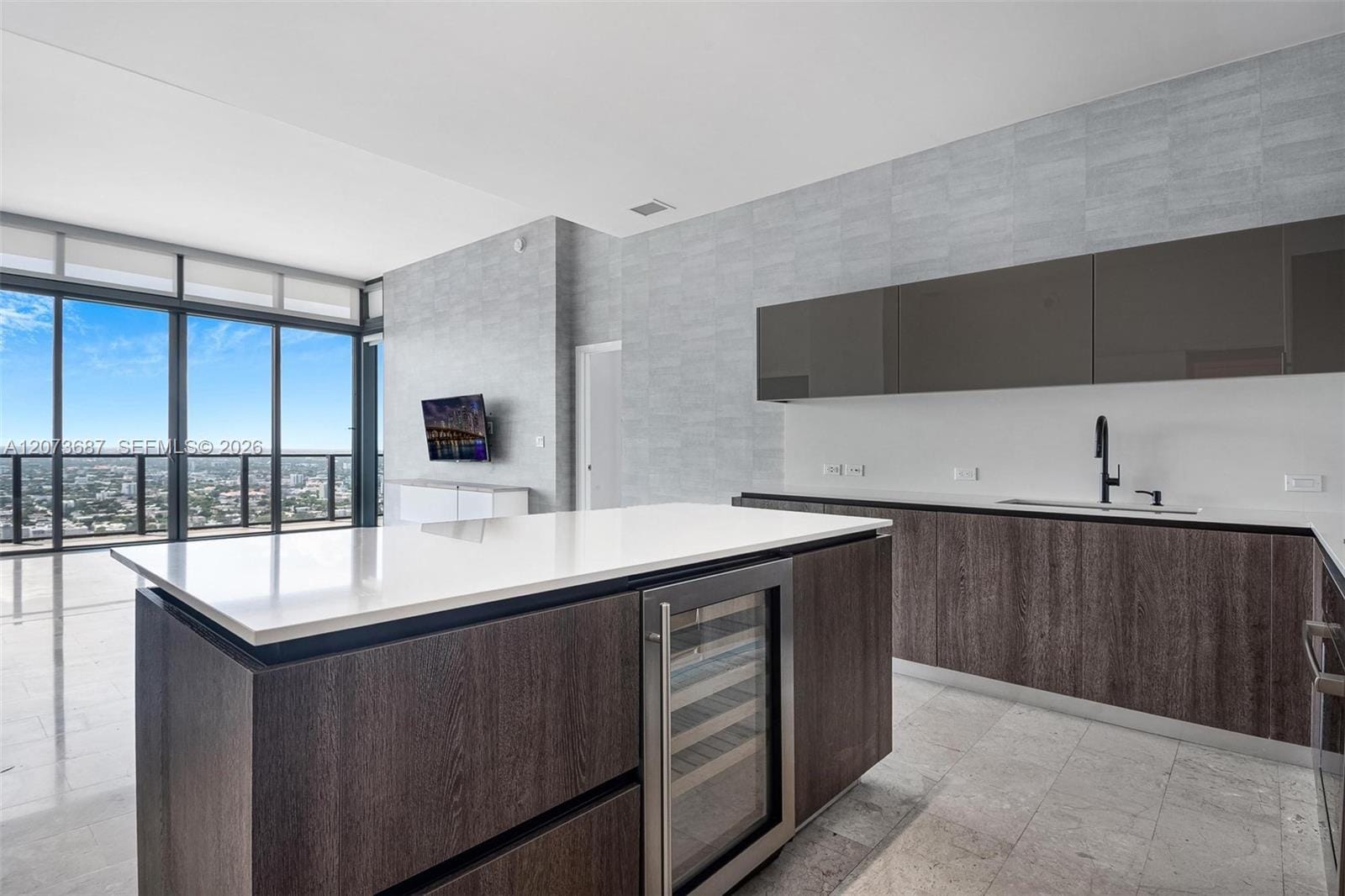 88 SW 7th Street 4004 — photo 8