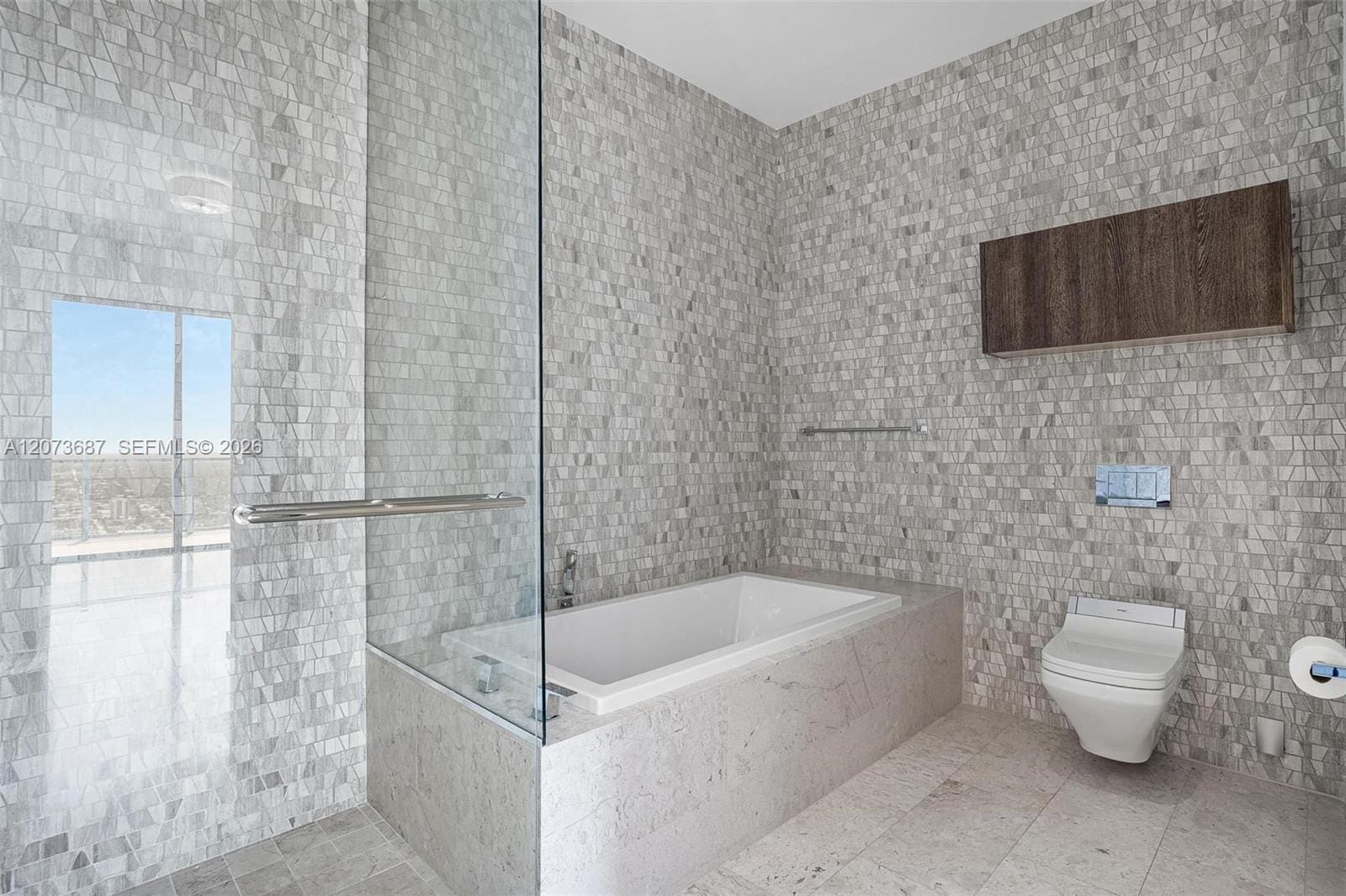 88 SW 7th Street 4004 — photo 9