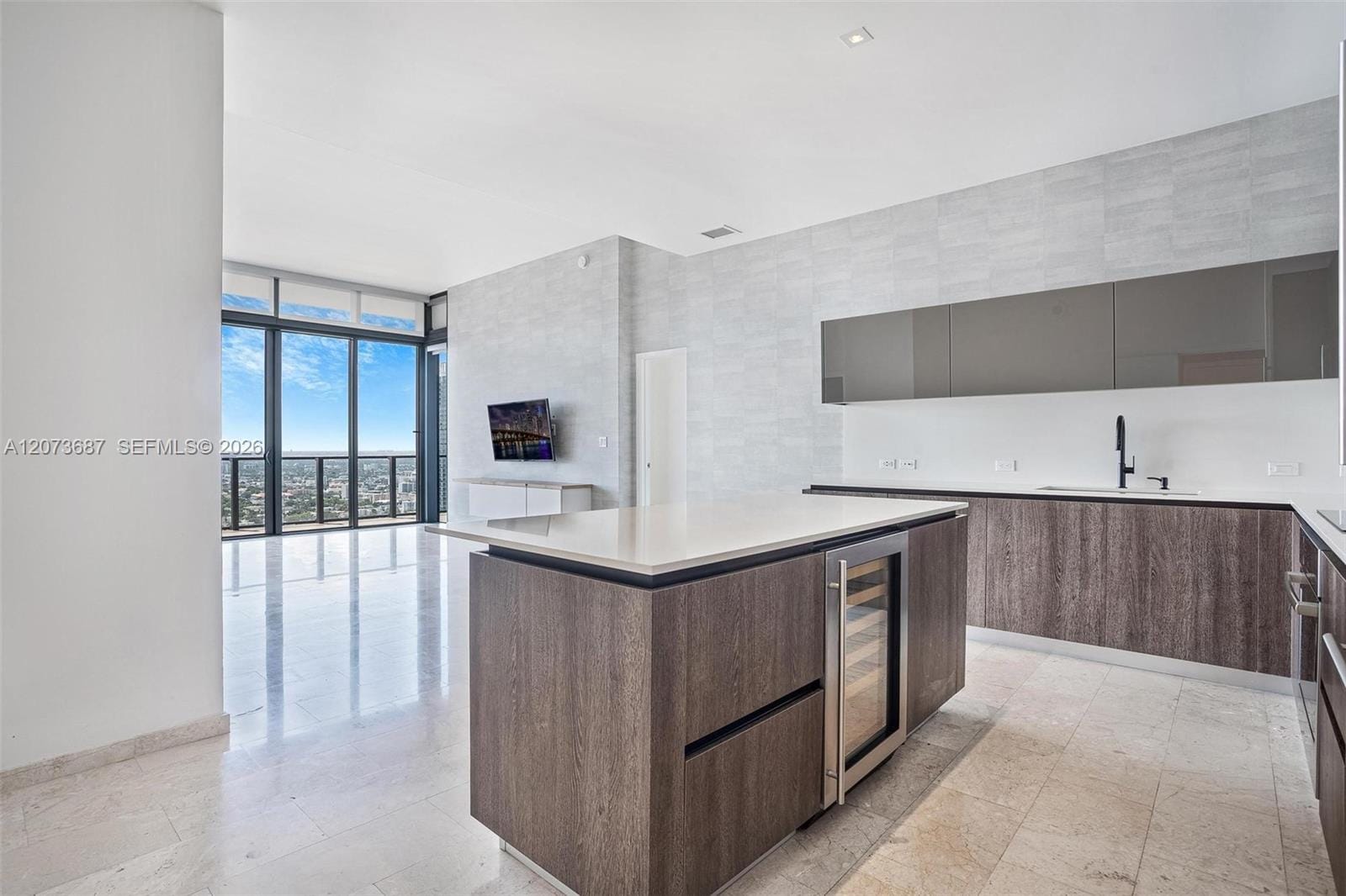 88 SW 7th Street 4004 — photo 10