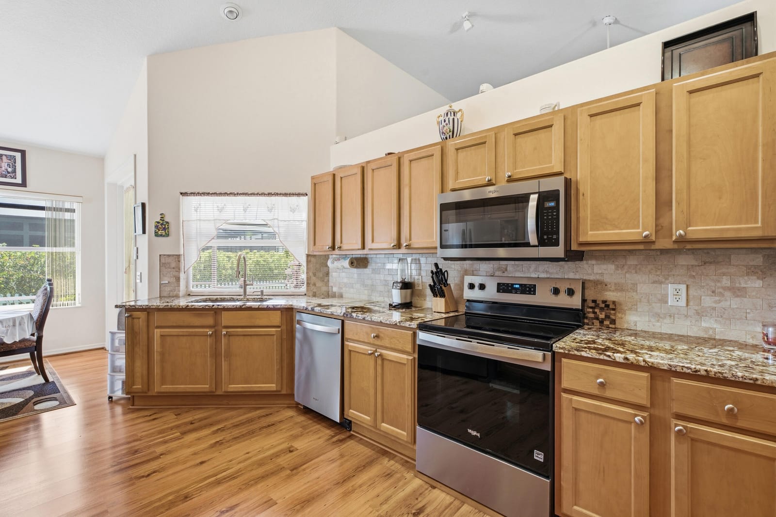 6445 36th Place, Vero Beach, FL 32966 photo 9