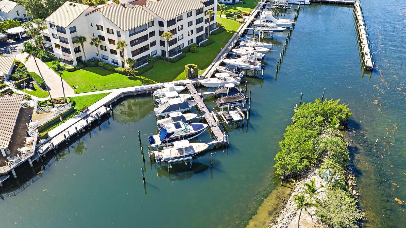 0 OAK HARBOUR Drive — photo 9