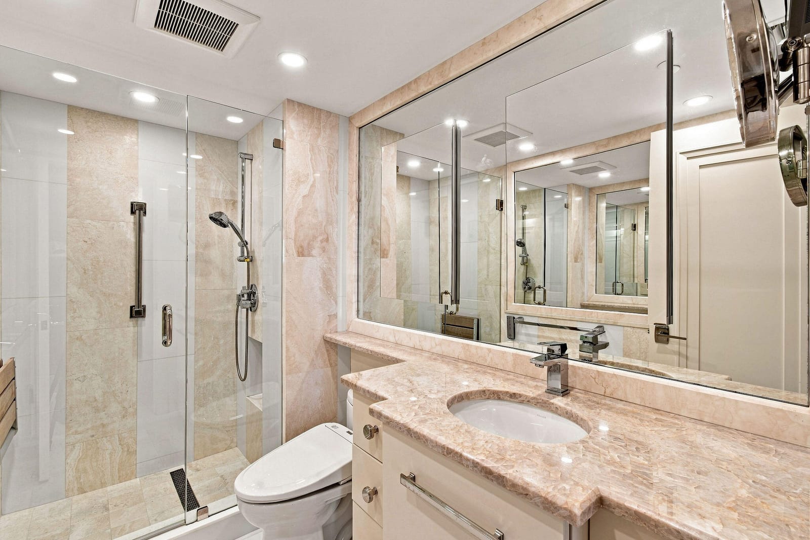 400 N FLAGLER Drive 1701, West Palm Beach, FL 33401 photo 24