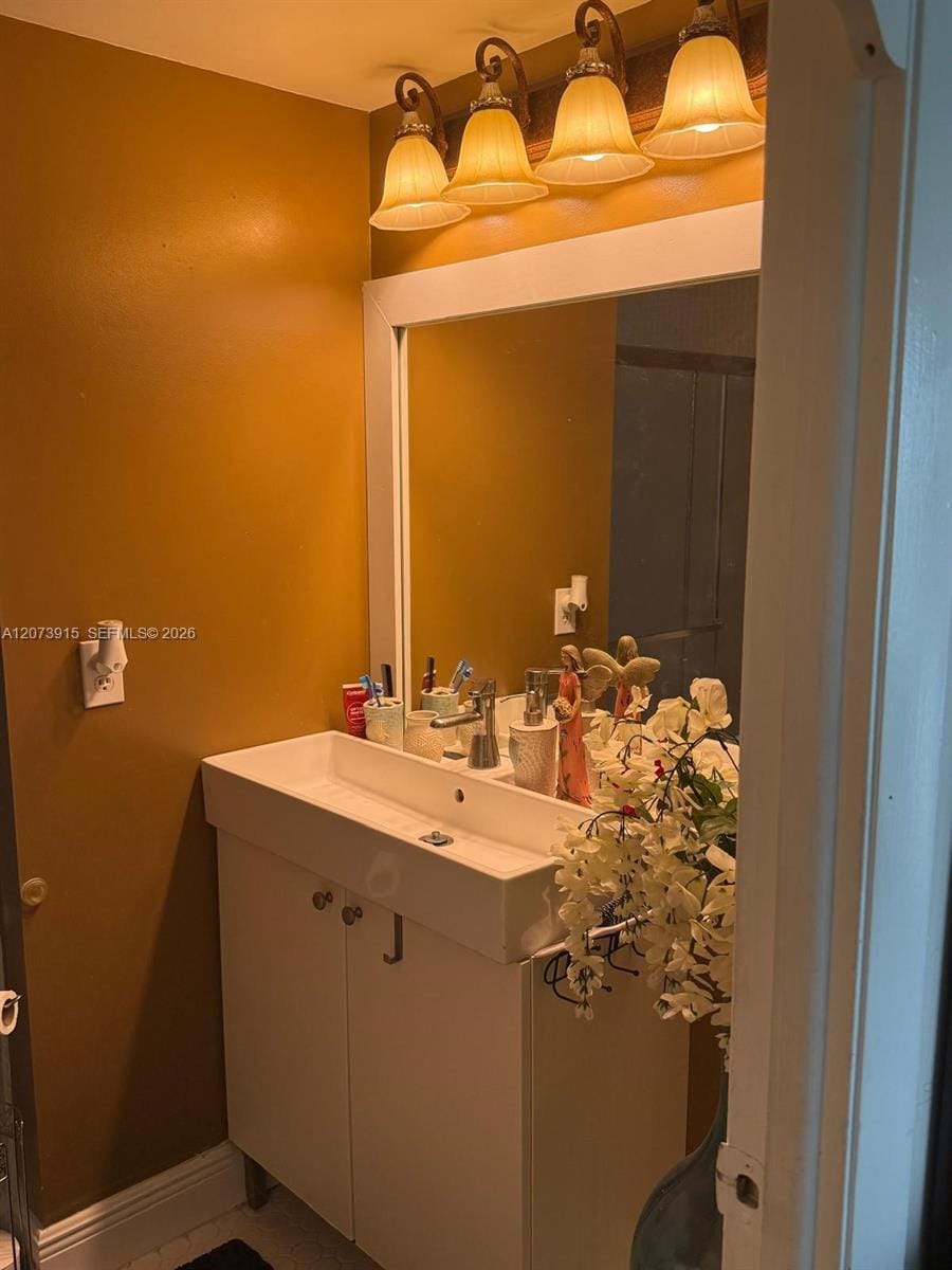 9360 Sunrise Lakes Boulevard 302, Sunrise, FL 33322 photo 25