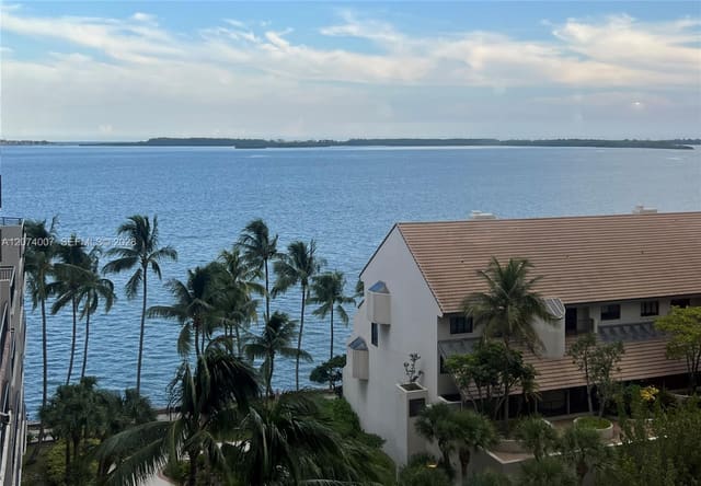 540 Brickell Key Drive 919, Brickell Key, Miami, FL