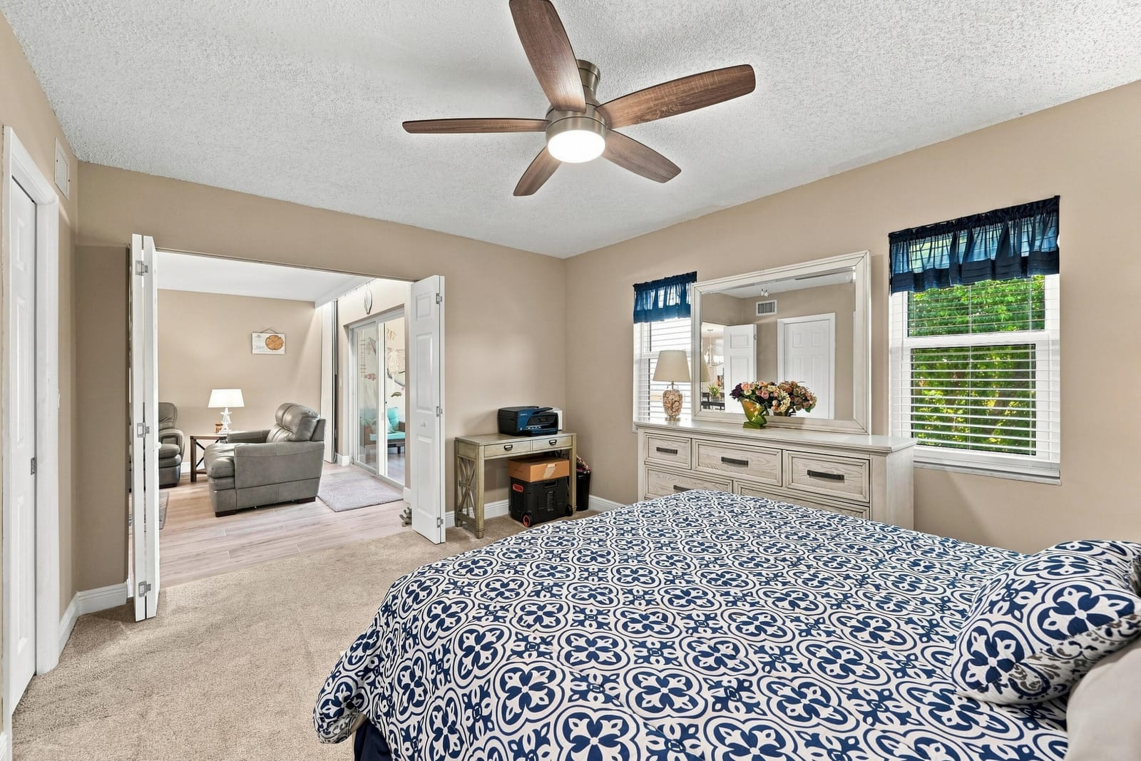 4629 POINCIANA Street 304 — photo 2