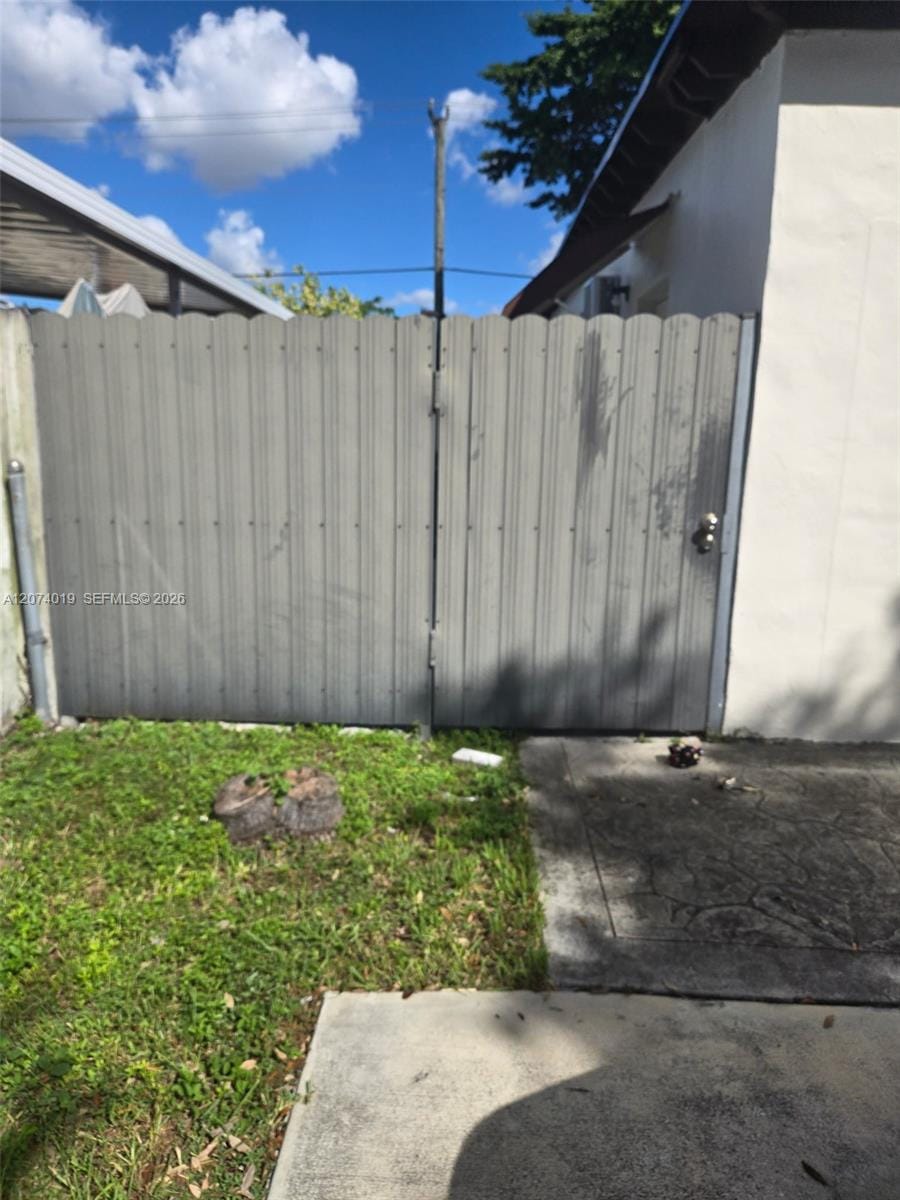 7785 SW 36th Street Back, Miami, FL 33155