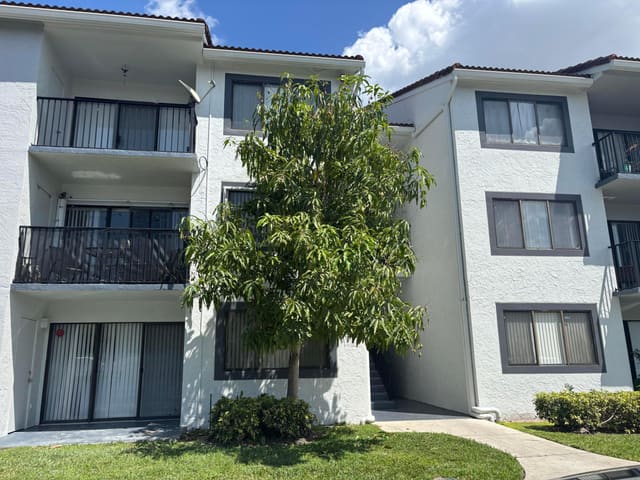 9266 W Atlantic Boulevard W 1012, Coral Springs, FL 33071