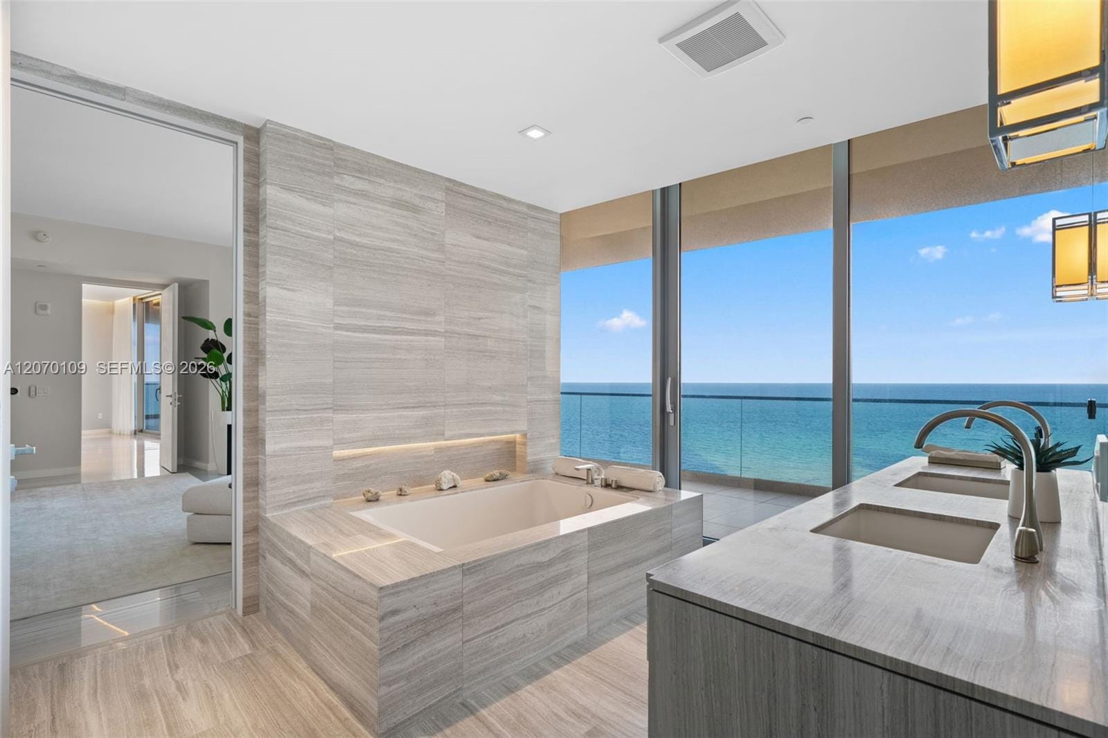 18975 Collins Avenue 600, Sunny Isles Beach, FL 33160 photo 15