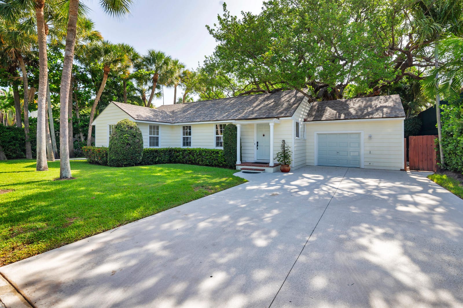 1161 N OCEAN Way, Palm Beach, FL 33480 photo 14