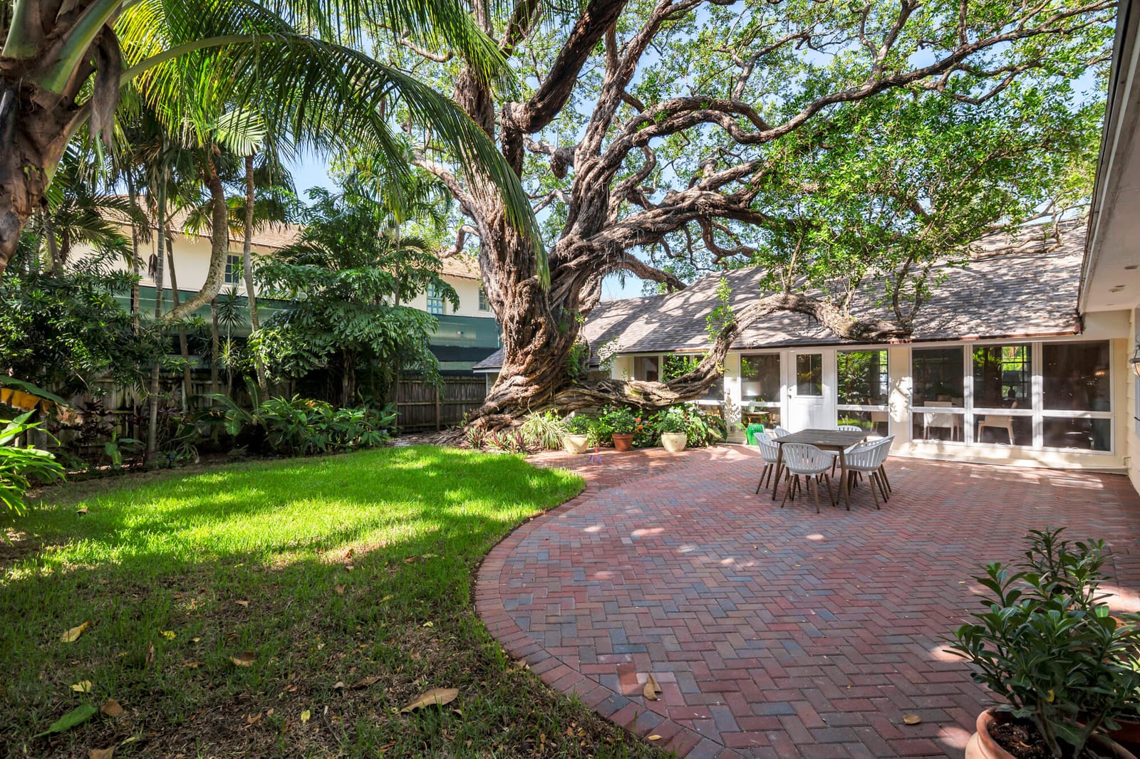 1161 N OCEAN Way, Palm Beach, FL 33480 photo 22