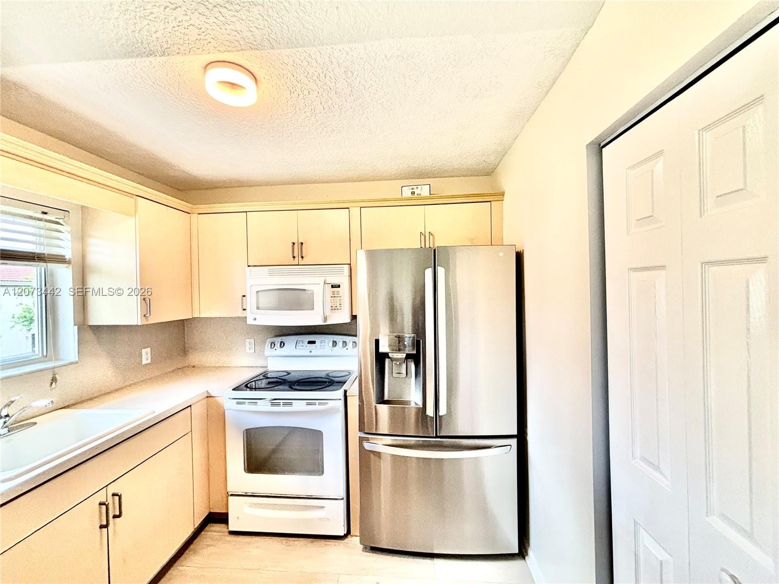 3481 Briar Bay Boulevard 206 — photo 10