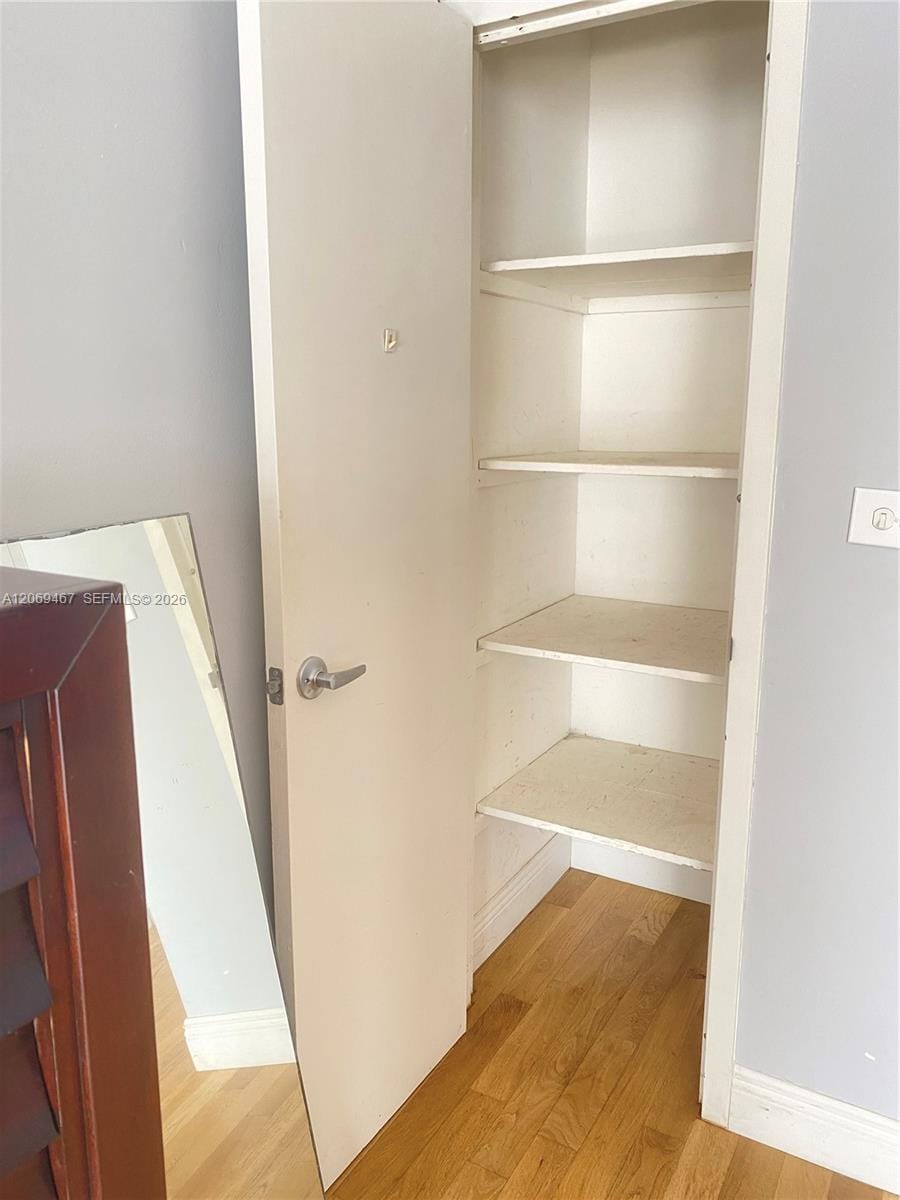 221 Meridian Avenue 305, Miami Beach, FL 33139 photo 7