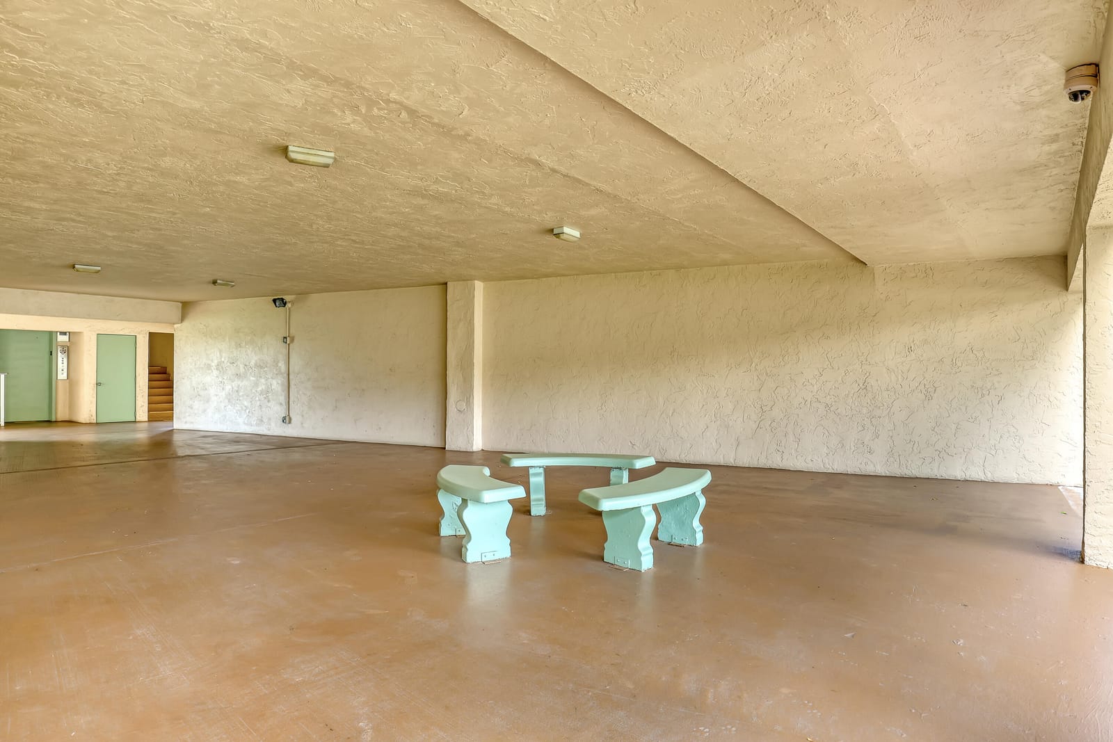 400 VILLAGE GREEN Circle W 117, Palm Springs, FL 33461 photo 19
