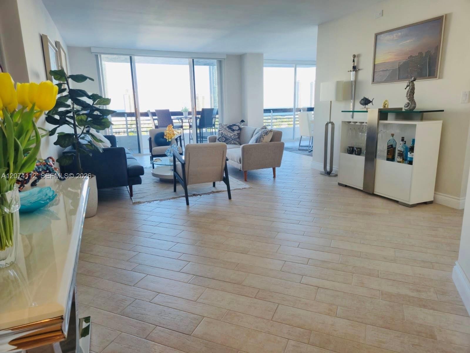 3530 Mystic Pointe Drive 2215 — photo 7