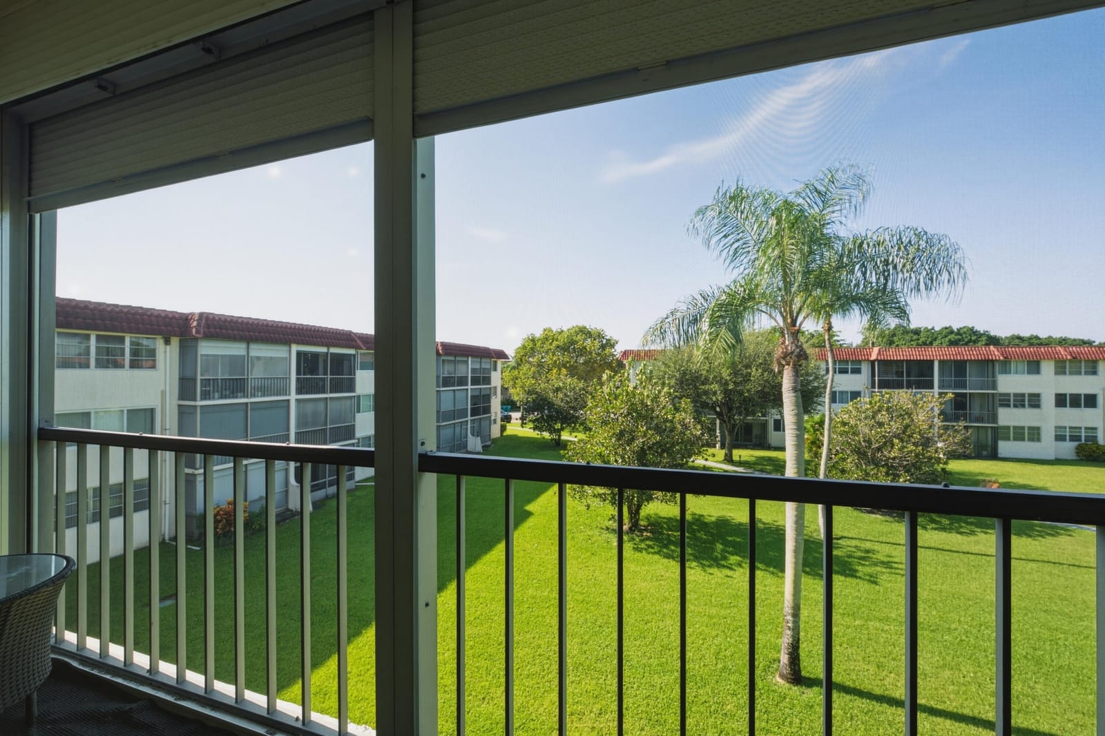 9420 S HOLLYBROOK LAKE Drive 304, Pembroke Pines, FL 33025 photo 17