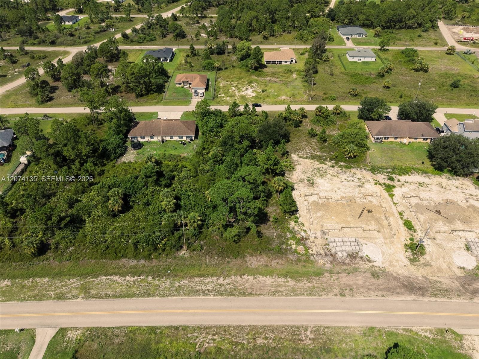 960 Eisenhower Boulevard — photo 3