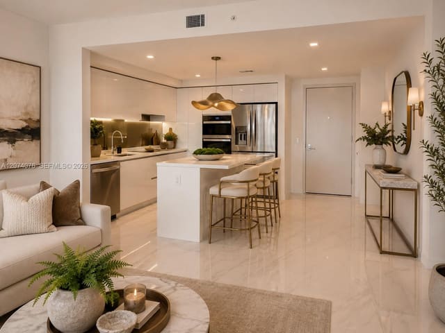 1170 E Hallandale Beach 1010, Oasis Hallandale Westtower, Hallandale Beach, FL