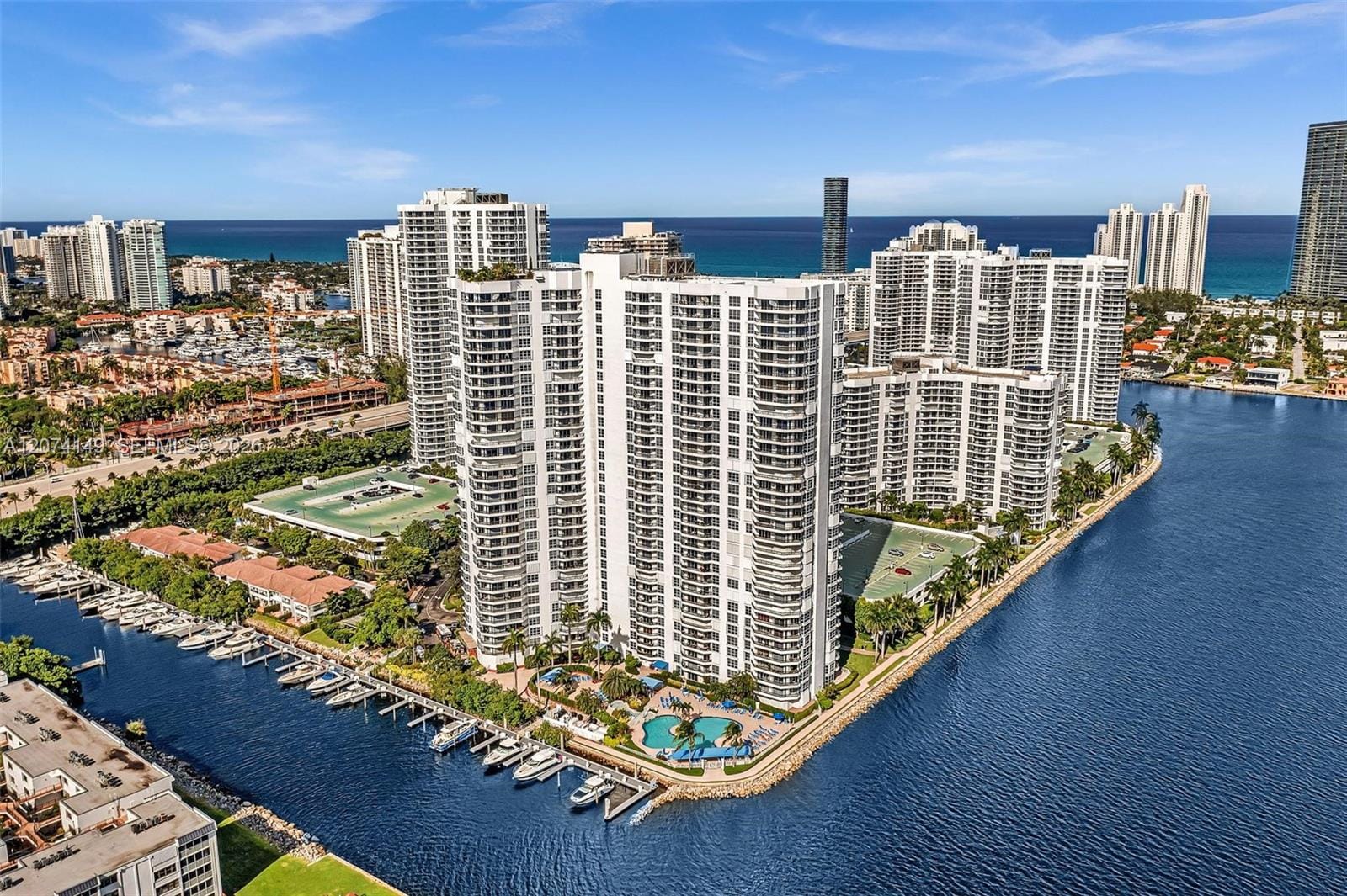 3530 Mystic Pointe Drive 411, Aventura, FL 33180 photo 2
