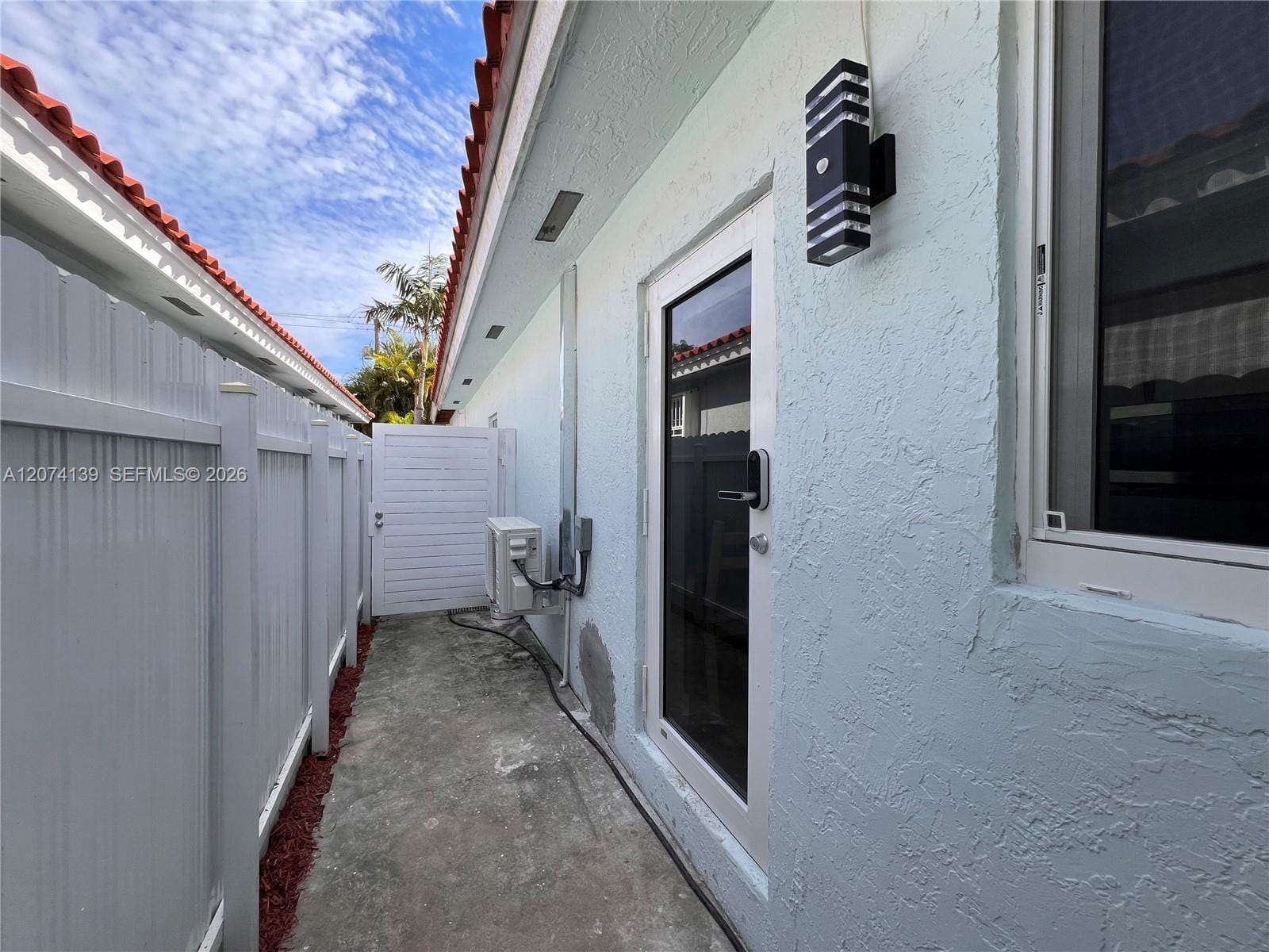 617 Palmetto Drive Studio, Miami Springs, FL 33166