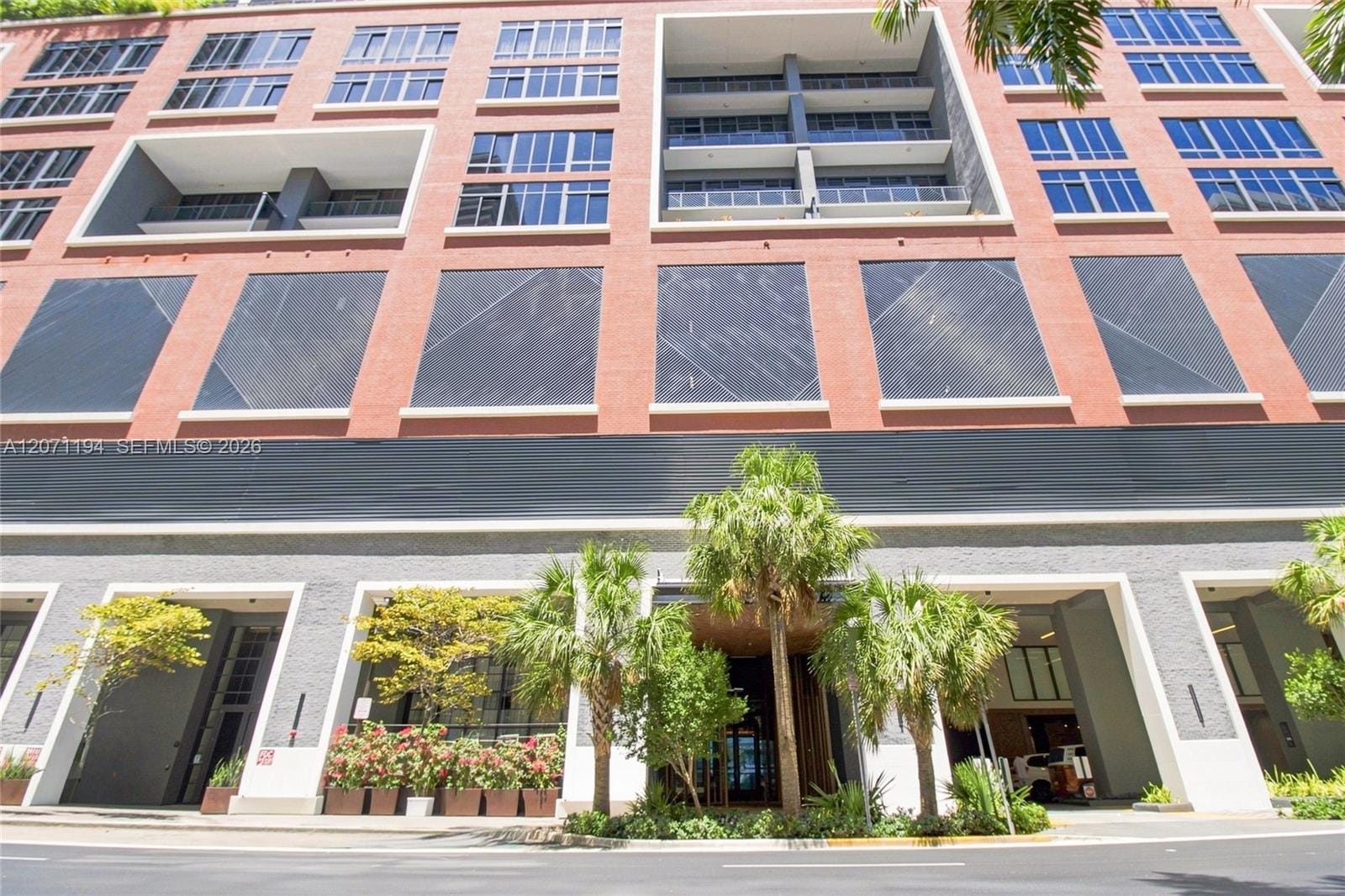 159 NE 6th Street 5102, Miami, FL 33132 photo 12
