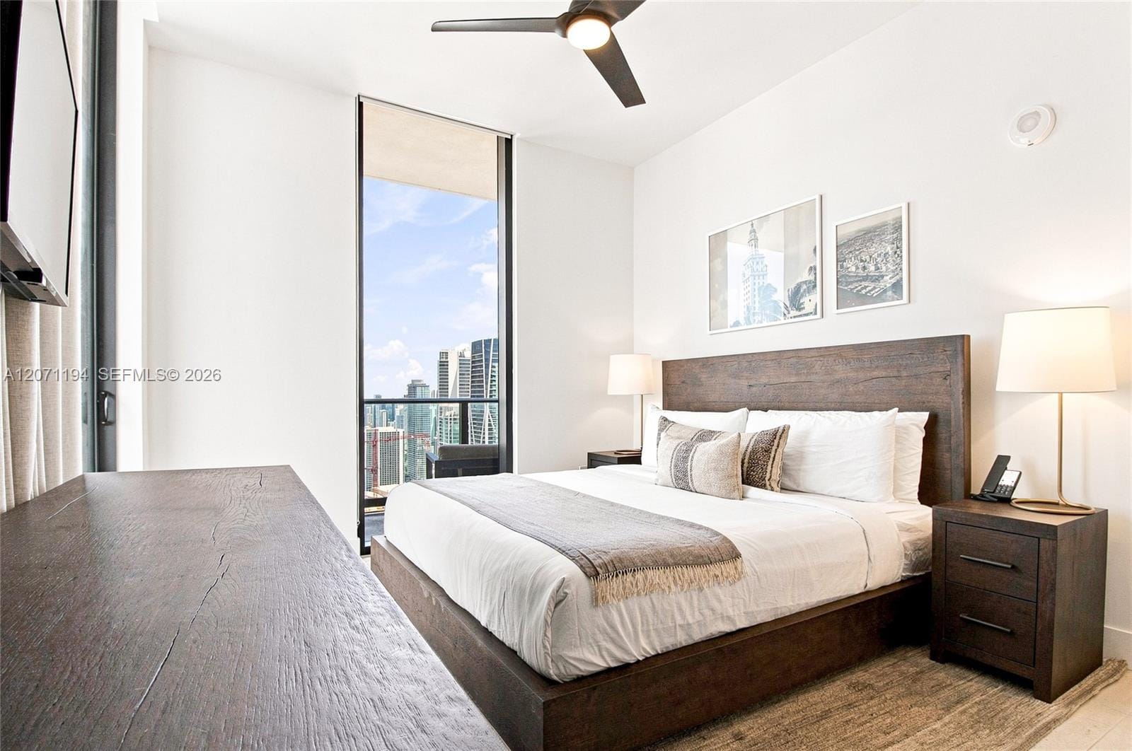 159 NE 6th Street 5102, Miami, FL 33132 photo 25