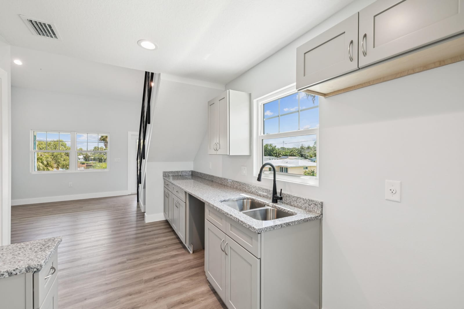 6707 WANDER Lane, New Port Richey, FL 34652 photo 14