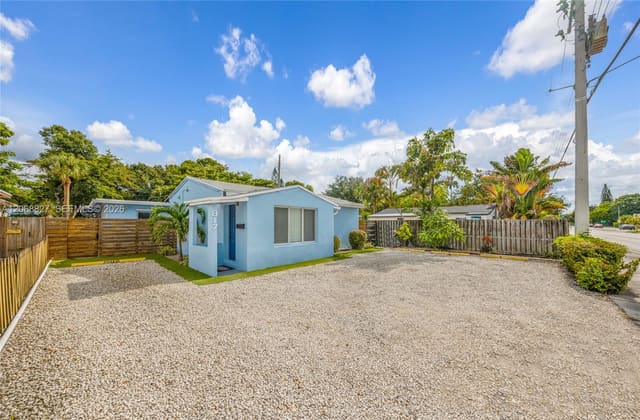 817 SW 12th Street, Fort Lauderdale, FL 33315
