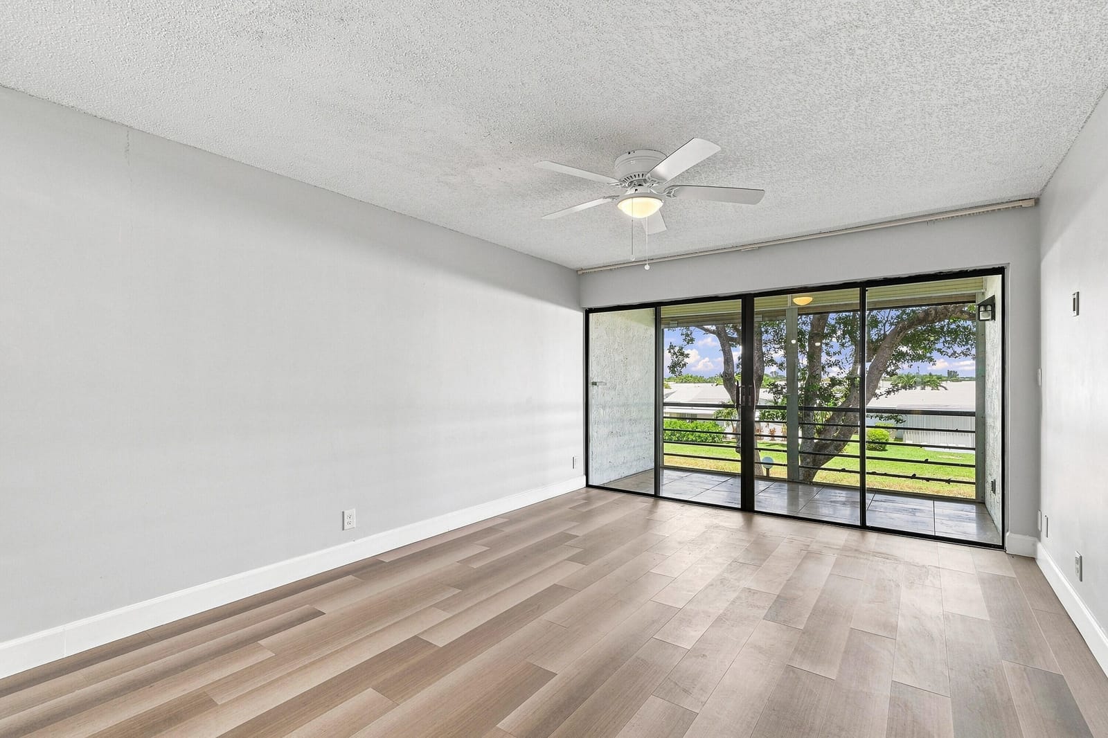 2181 W Woolbright Road N201 — photo 7