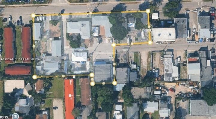 2210 Pierce Street, Hollywood, FL 33020