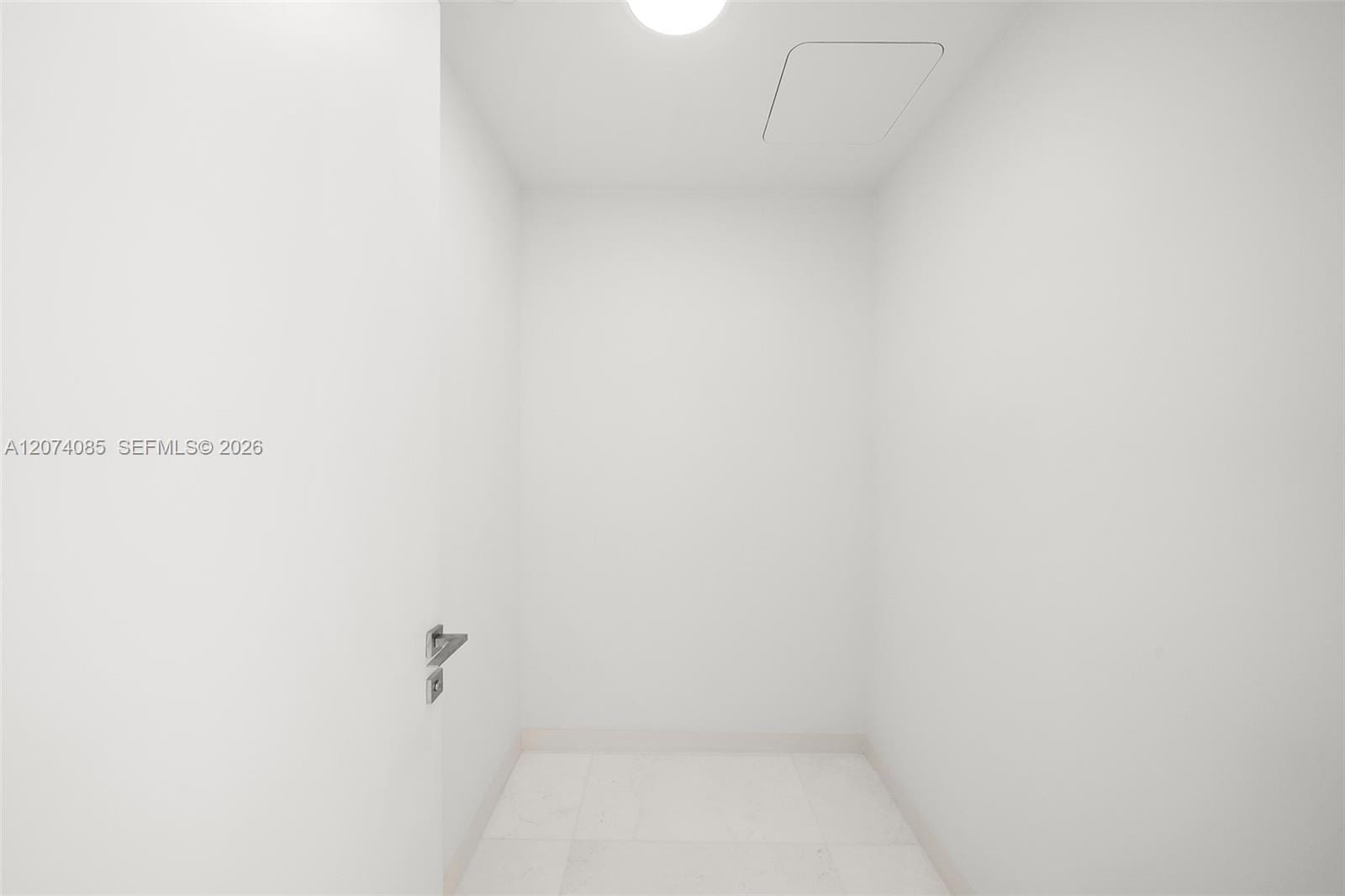 300 Biscayne Blvd Way 4605, Miami, FL 33131 photo 11