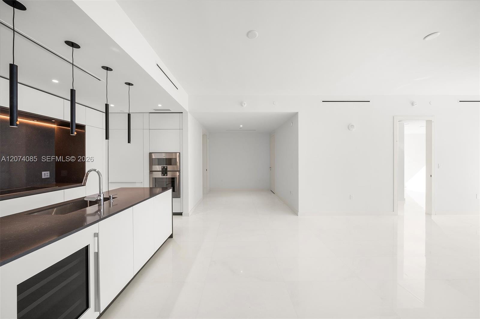 300 Biscayne Blvd Way 4605, Miami, FL 33131 photo 13