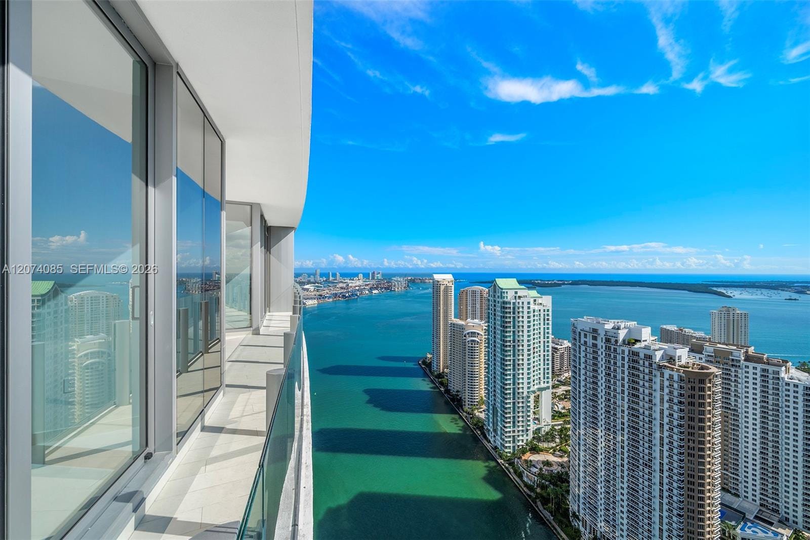 300 Biscayne Blvd Way 4605, Miami, FL 33131 photo 19