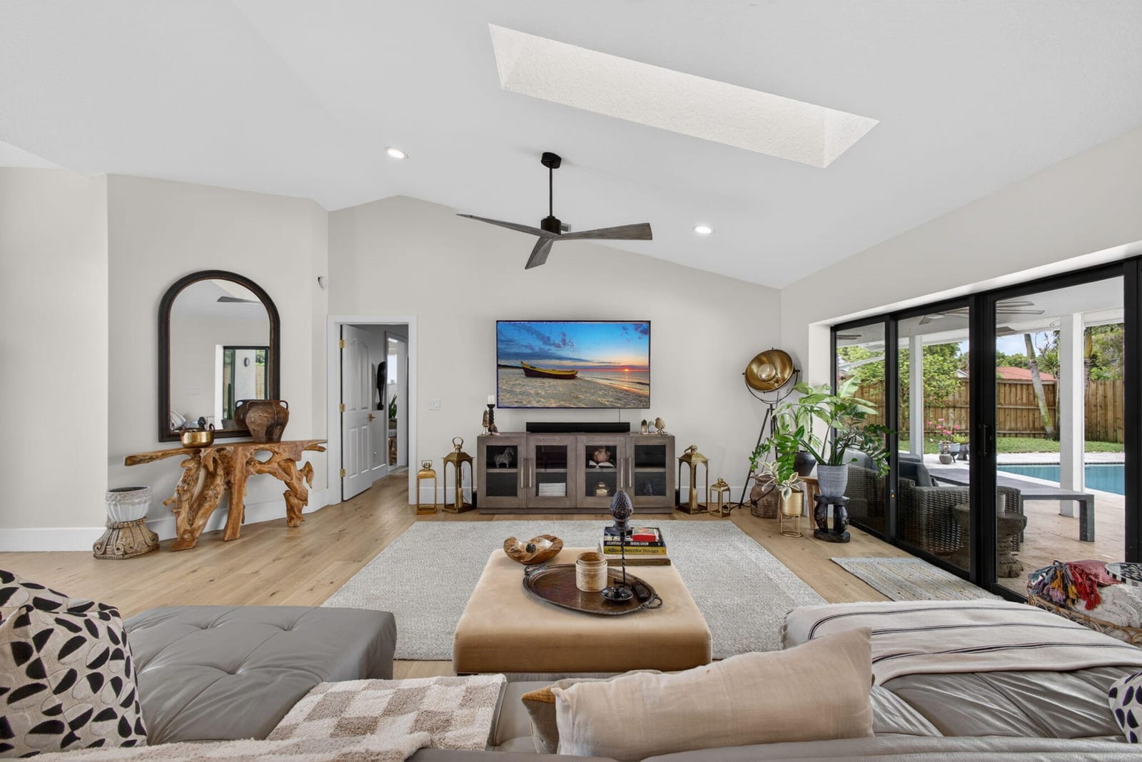 12897 LA ROCHELLE Circle — photo 11