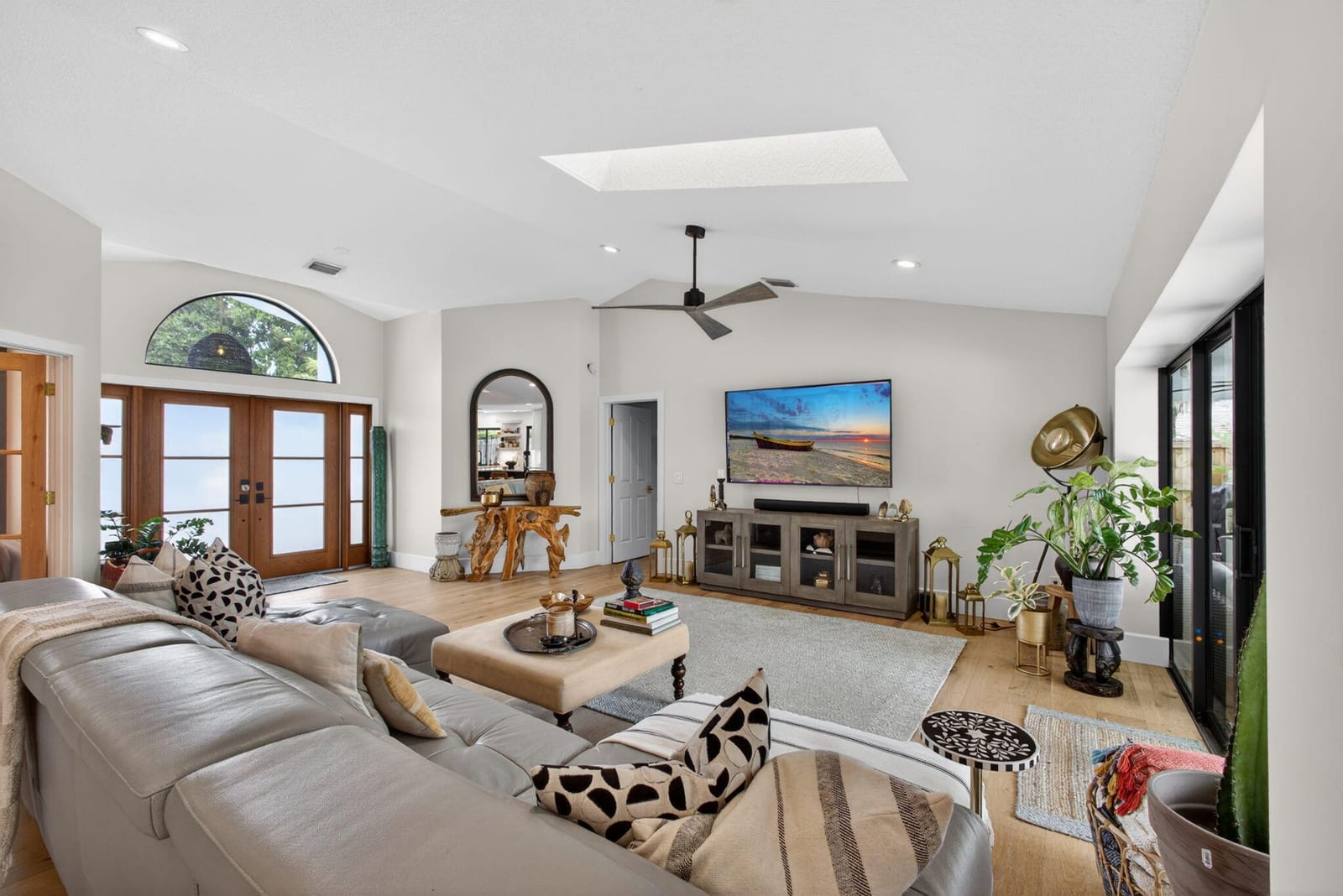 12897 LA ROCHELLE Circle — photo 10