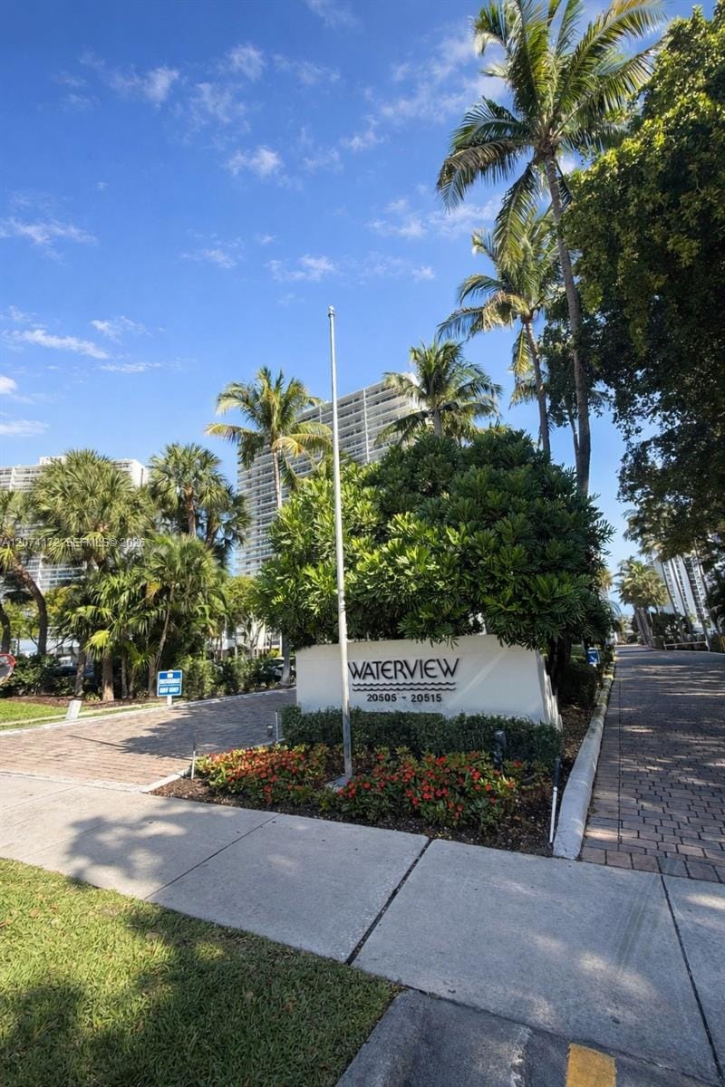 20505 E Country Club Drive 1037, Aventura, FL 33180