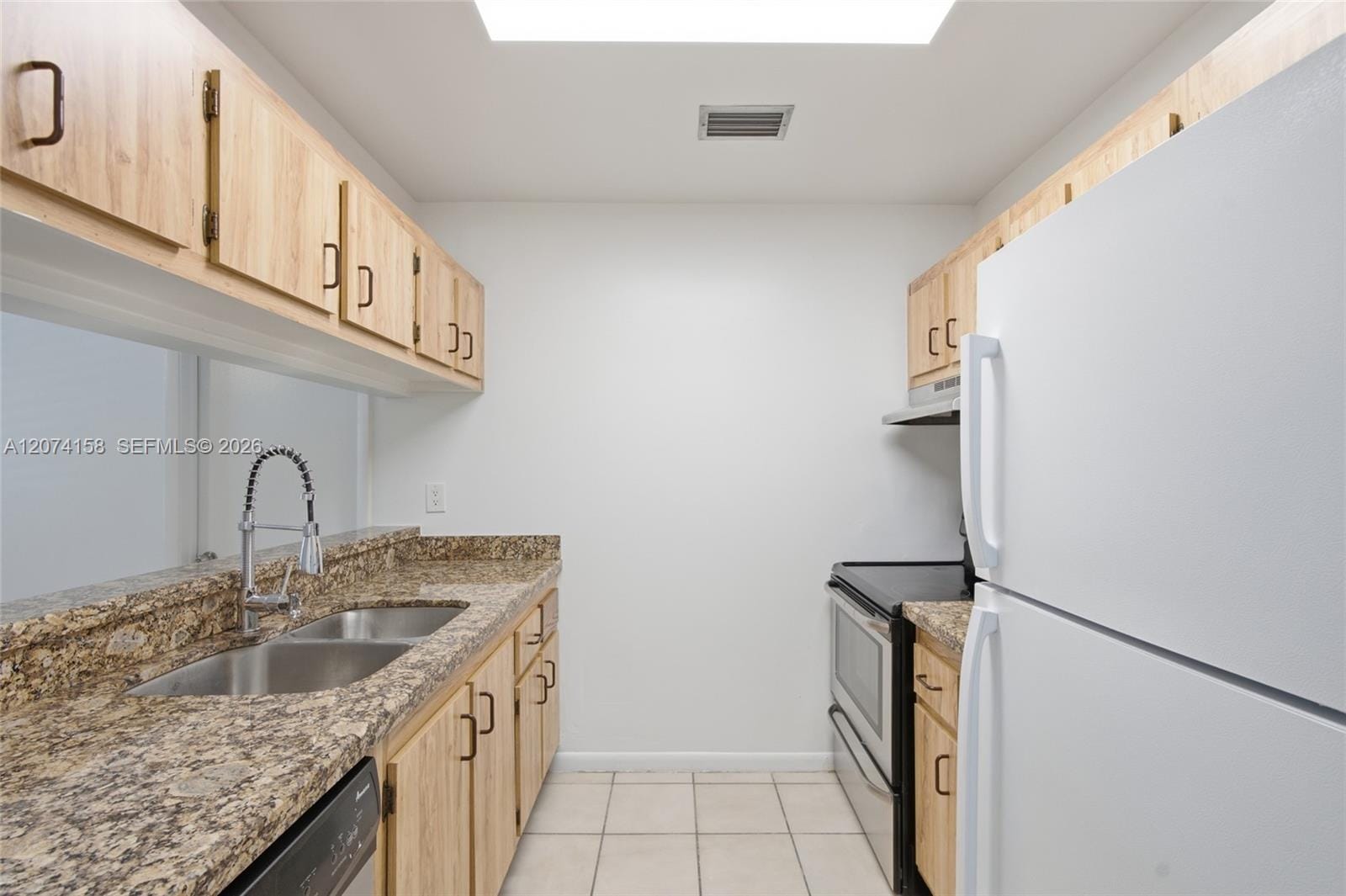 6040 Shakerwood Circle 201, Tamarac, FL 33319 photo 13