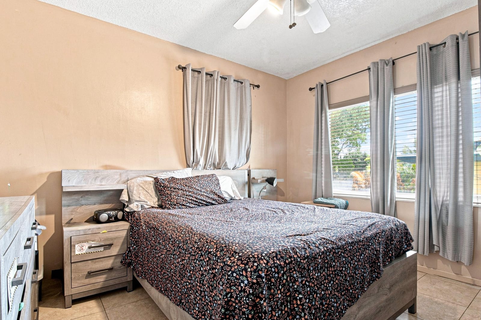 655 W MELROSE Circle — photo 12