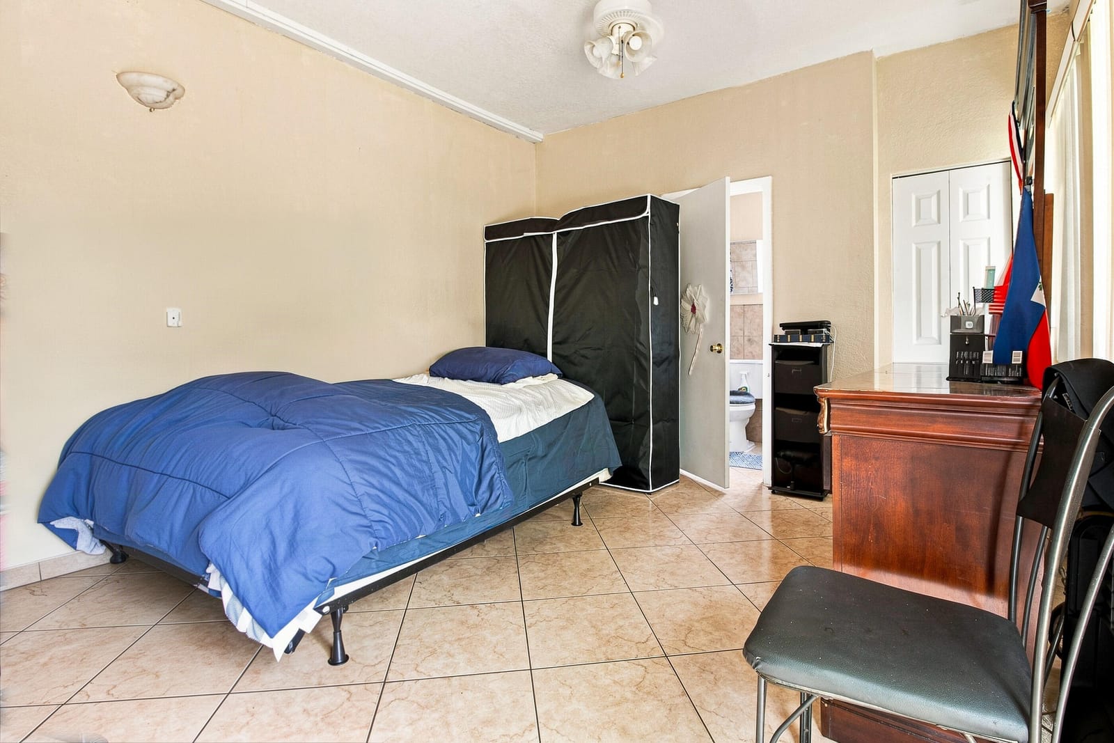 655 W MELROSE Circle, Fort Lauderdale, FL 33312 photo 13
