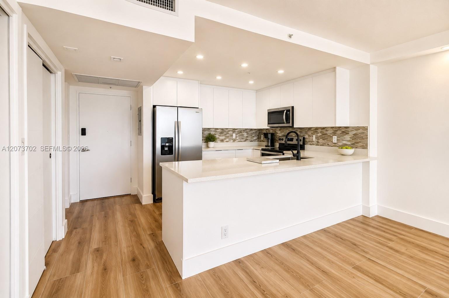 5601 Collins Avenue 1009, Miami Beach, FL 33140 photo 29