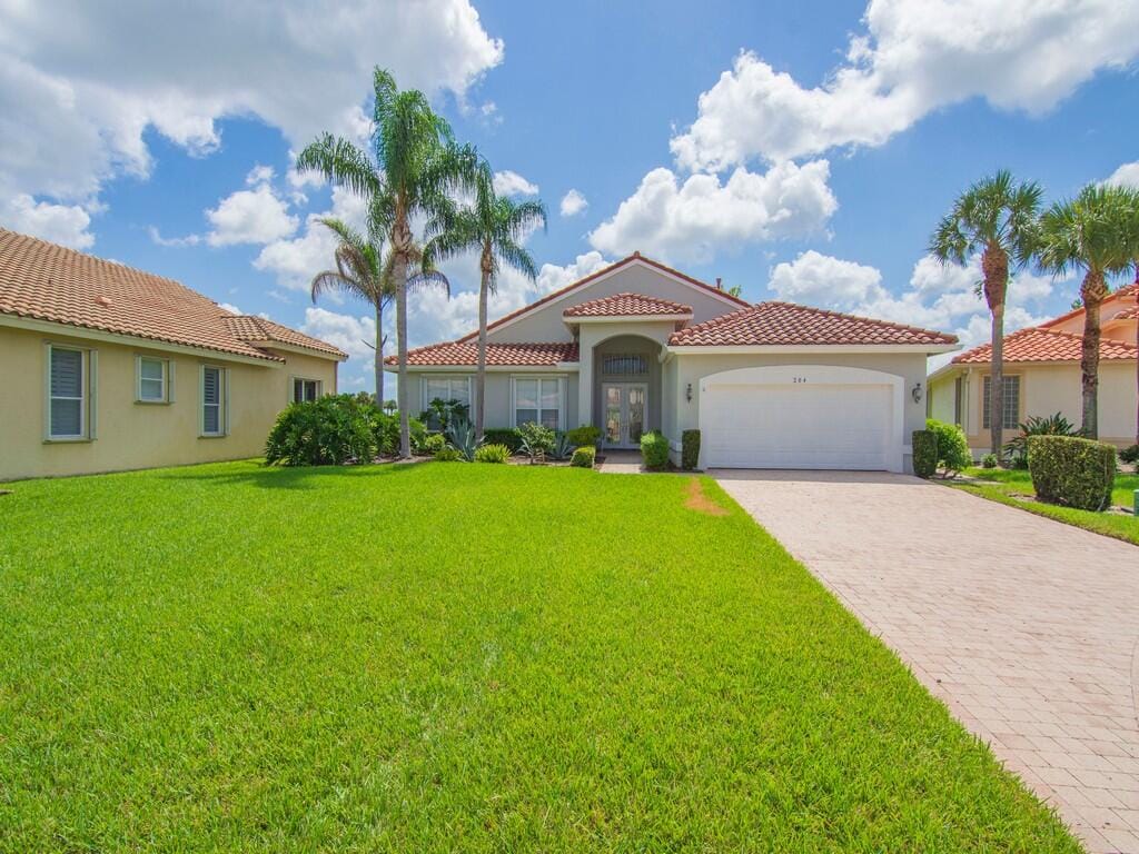 204 NW Liseron Way, Port St. Lucie, FL 34986 photo 3