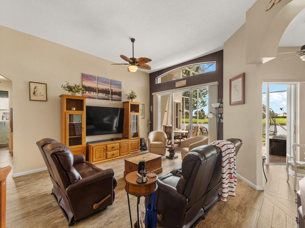 204 NW Liseron Way, Port St. Lucie, FL 34986 photo 7