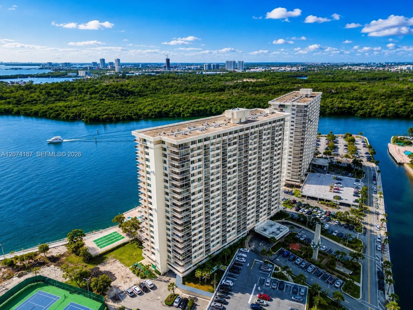 300 Bayview Drive 807, Sunny Isles Beach, FL 33160 photo 20